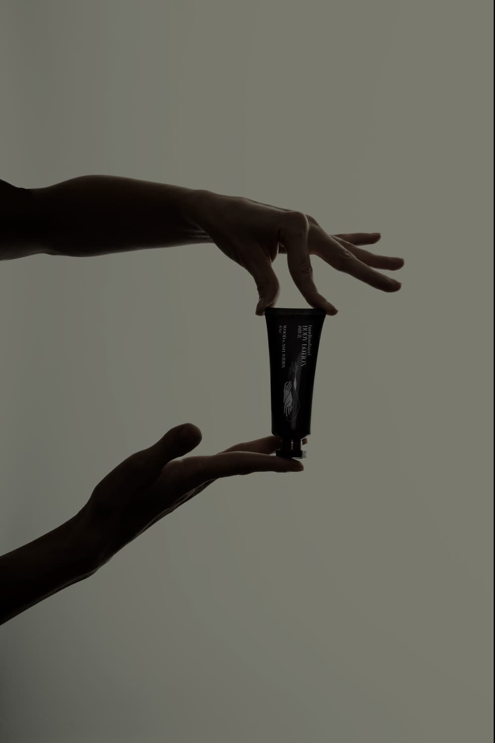 Handhandhand — image 2